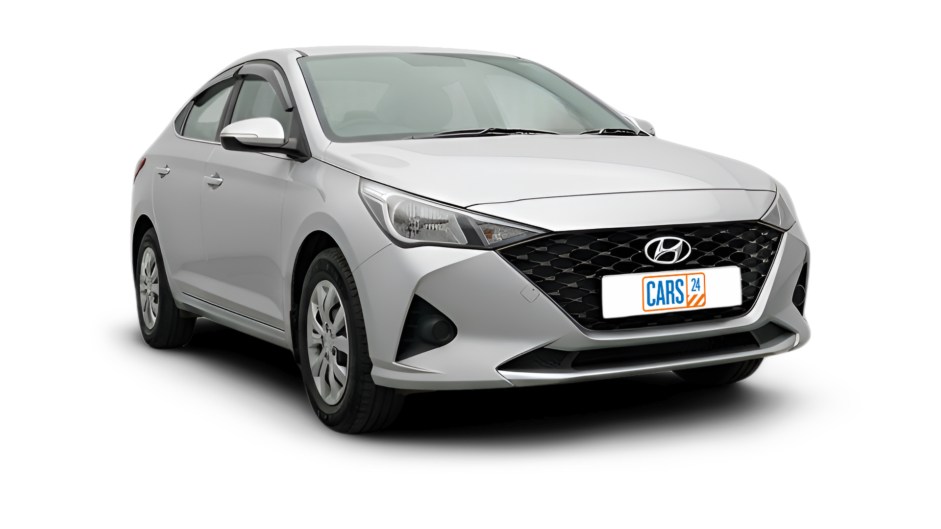 Hyundai Verna-img